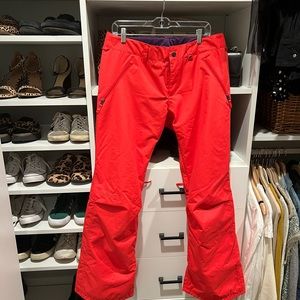 Burton women’s snowboard ski pants L